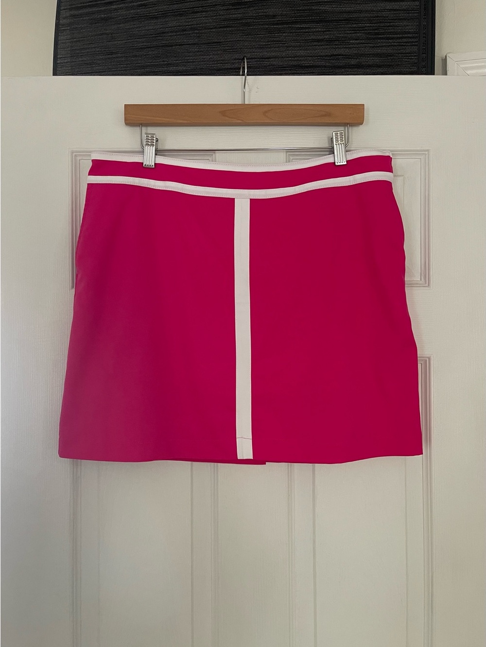 Izod Hot Pink Mini Golf Skort with White Trim 12